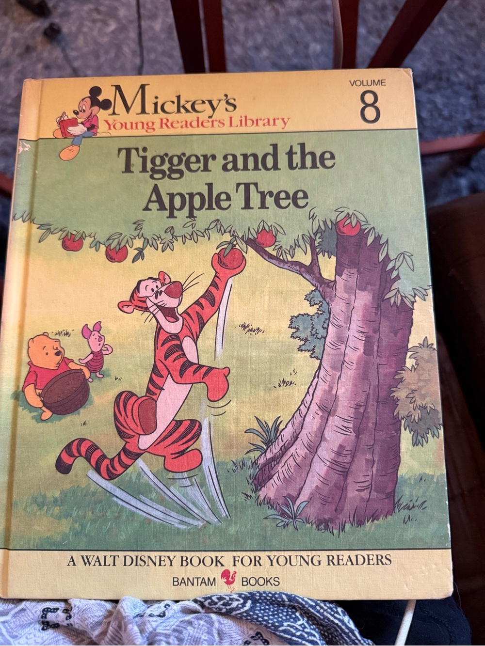 Mickey's Tigger and the Apple Tree - Children’s hardcover